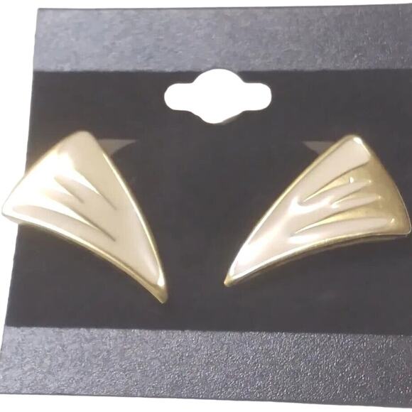 Vintage Monet Clip-on Earrings Lot Of Three Confort Clip Design Unique To Monet - Picture 4 of 8